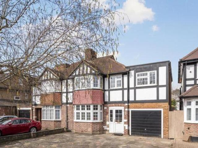 House for rent in New Malden, Greater London