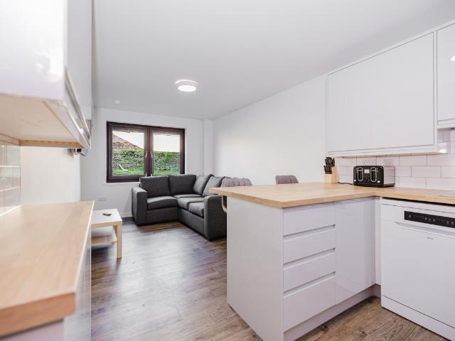 Apartment for rent in Merchiston, Scotland