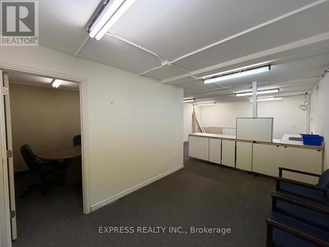 Commercial for rent in York, Ontario