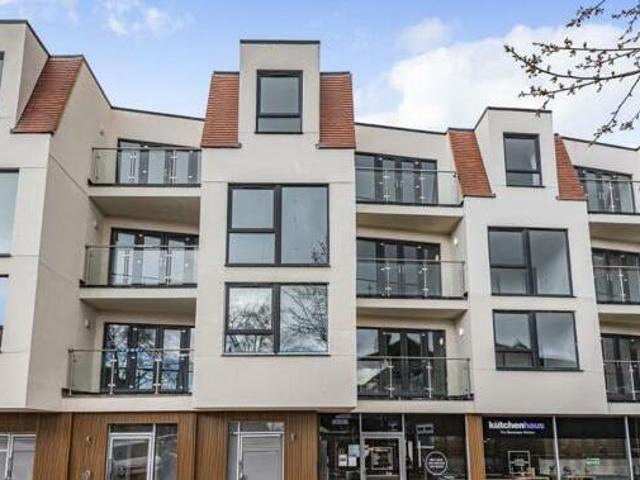 House for rent in Surrey