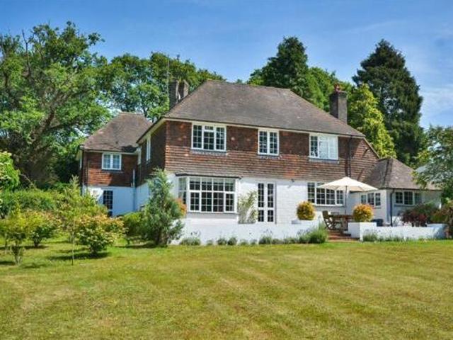 House for sale in Marehill, Horsham