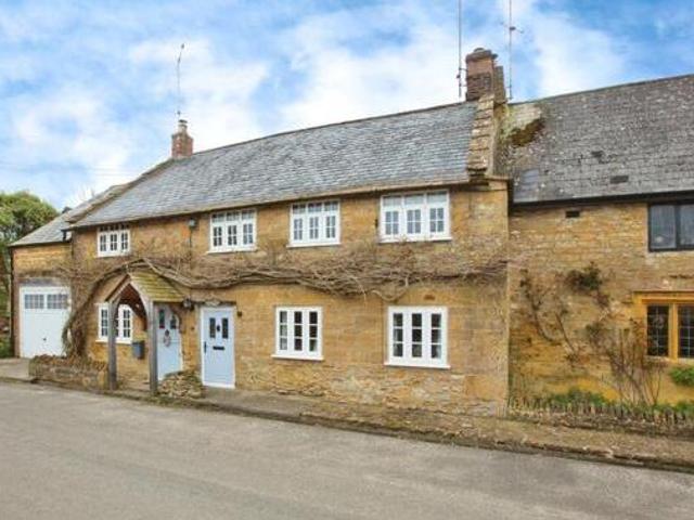 House for sale in Broadshard, Somerset