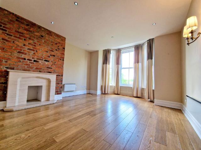 Apartment for rent in Avenham, Higher Bartle
