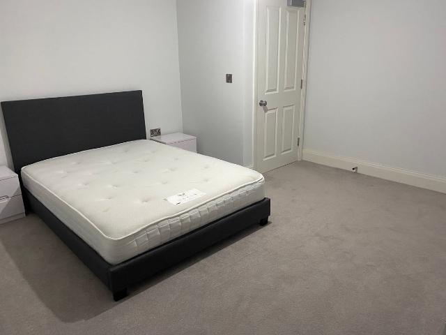 Apartment for rent in Avenham, Higher Bartle