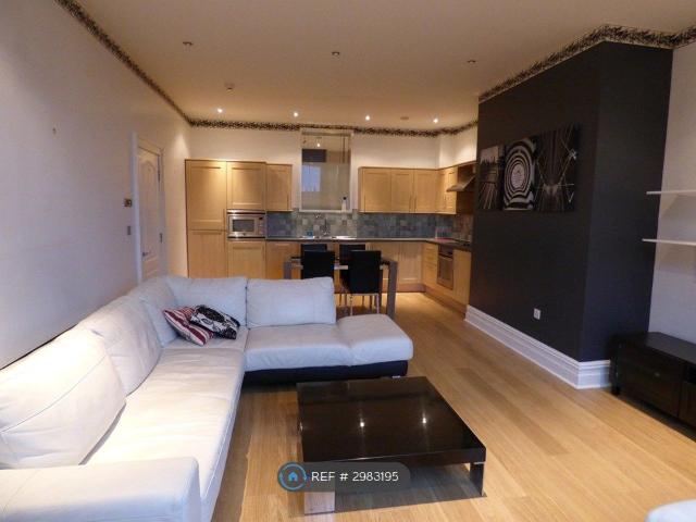 Apartment for rent in Avenham, Higher Bartle