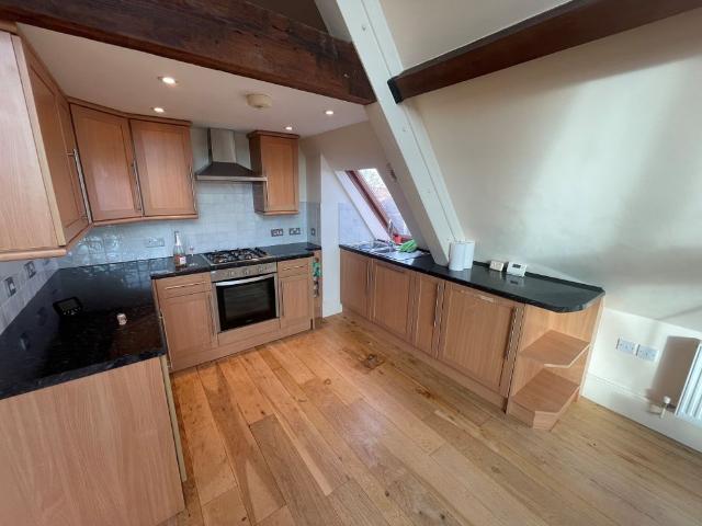 Apartment for rent in West Cliff, Acol