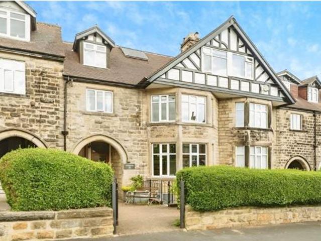 House for sale in Harlow, Harrogate