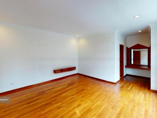 Farm for rent in Clementi