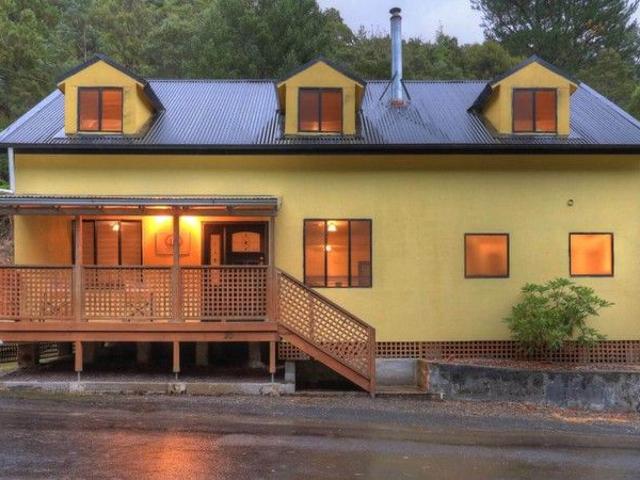 Property for sale in Queenstown, Tasmania