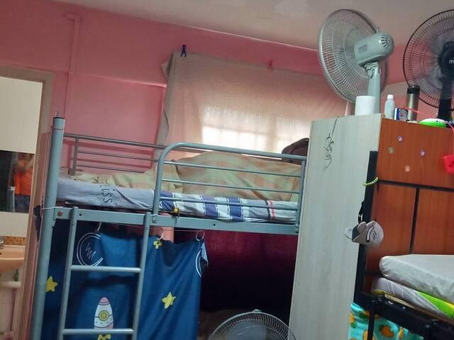 Room for rent