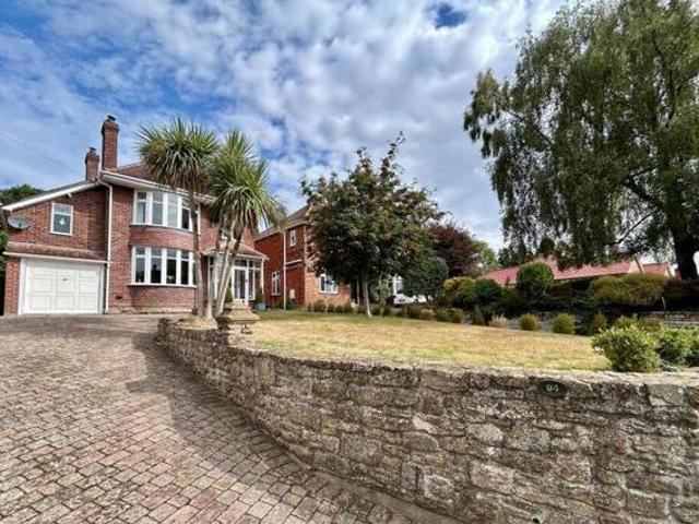 House for sale in Yeovil, Somerset