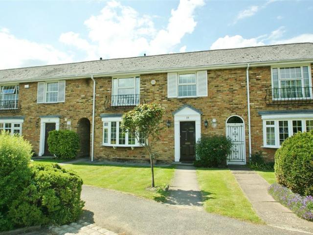 House for rent in Denham, Gerrards Cross and Chalfonts Community Board, Gerrards Cross