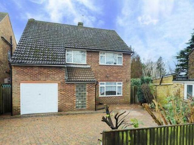 House for sale in Uxbridge, Greater London