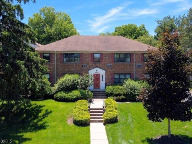 Condo for sale in Westfield, New Jersey