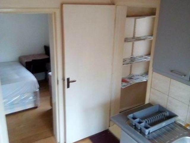 Apartment for rent in Gould's Green, Greater London