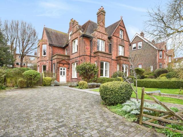House for rent in Queen's Park, Brighton & Hove