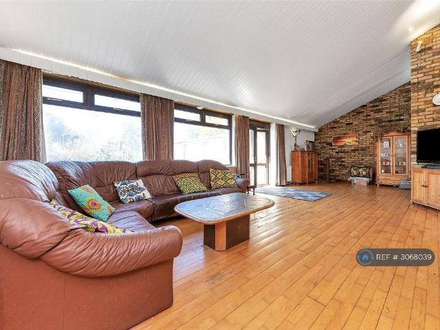 House for rent in Highfields Caldecote, South Cambridgeshire