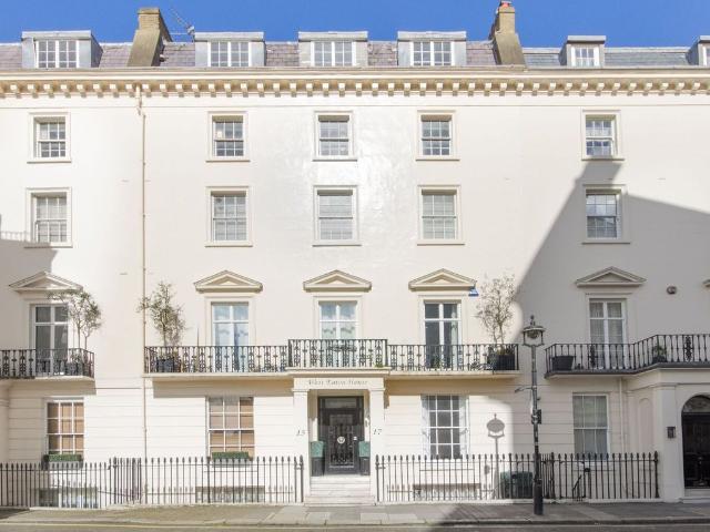Apartment for rent in Belgravia, Greater London