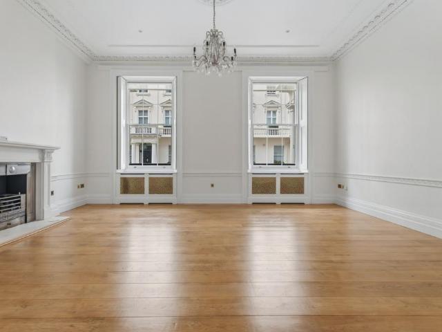 Apartment for rent in Belgravia, Greater London