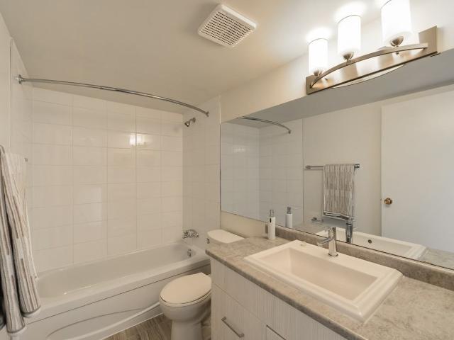 Apartment for rent in Wedgewood, Alberta