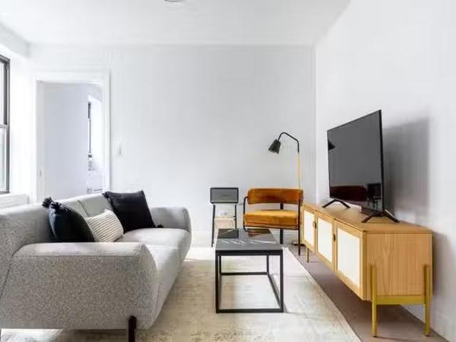 Apartment for rent in Arverne, New York