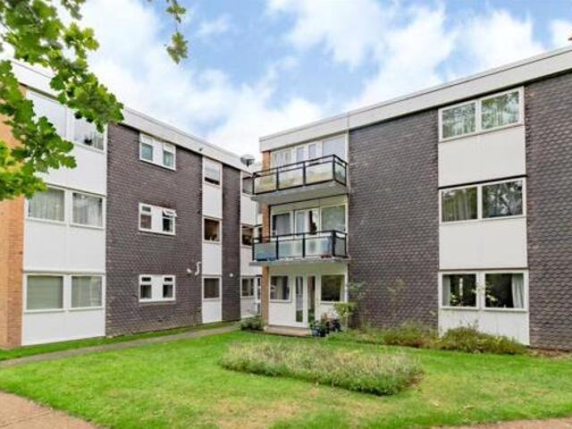 House for sale in Slough