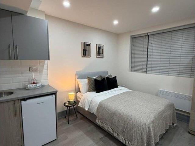 Studio for rent in Greater London