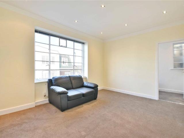Apartment for rent in London Borough of Camden, Greater London