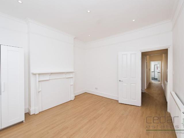 Apartment for rent in West Hampstead, Greater London