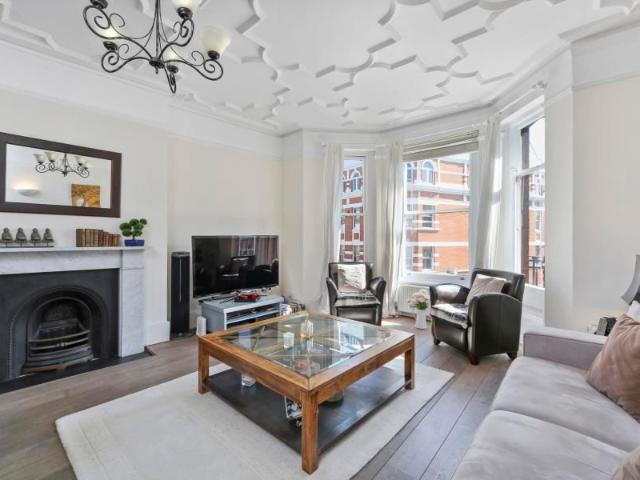 Apartment for rent in West Hampstead, Greater London