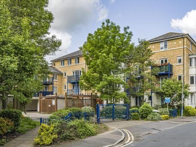 Apartment for rent in Castlefield, Cressex