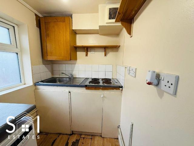Studio for rent in London Borough of Ealing, Greater London