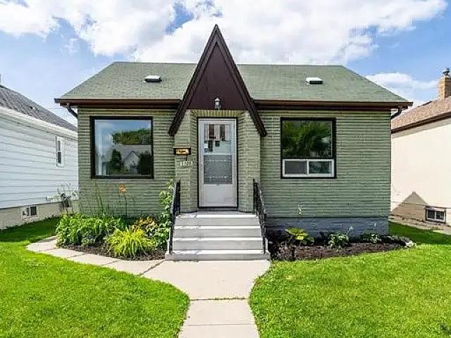 House for rent in East St. Paul, Manitoba