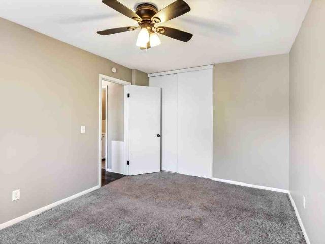 Apartment for rent in Hennepin, Minnesota