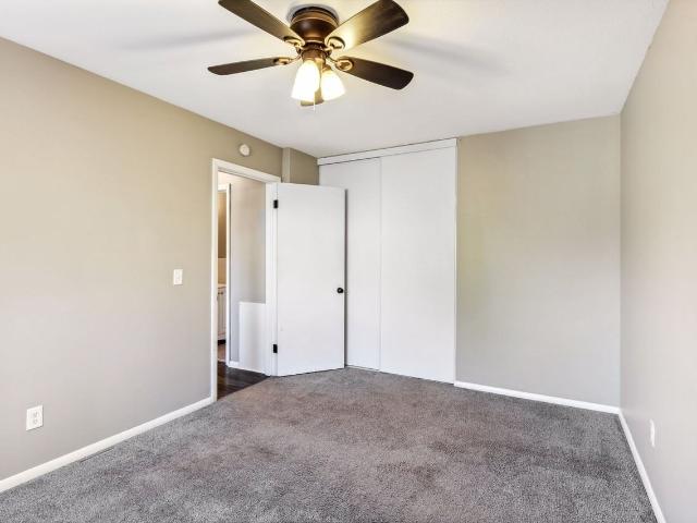 Apartment for rent in Hennepin, Minnesota