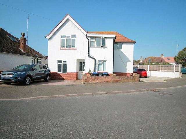 Room for rent in Lancing, Adur