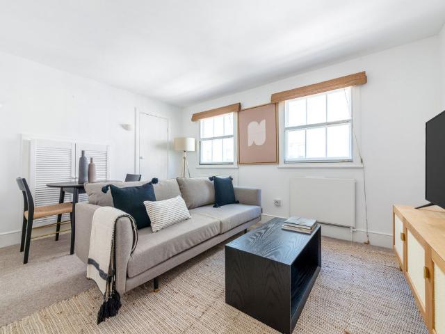 Apartment for rent in Seven Dials, Bloomsbury