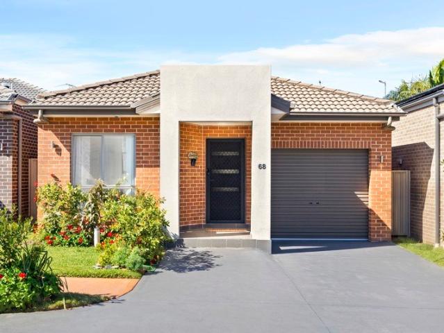 Townhouse for sale in Sydney, New South Wales