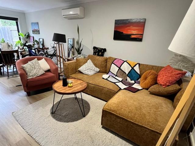 Room for rent in Camerons Creek, Victoria