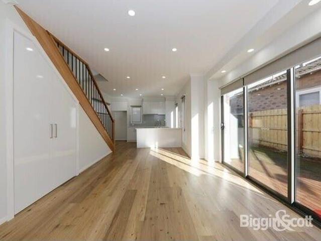 Room for rent in Camerons Creek, Victoria