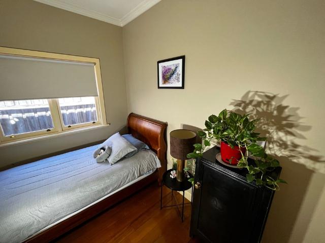 Room for rent in Camerons Creek, Victoria