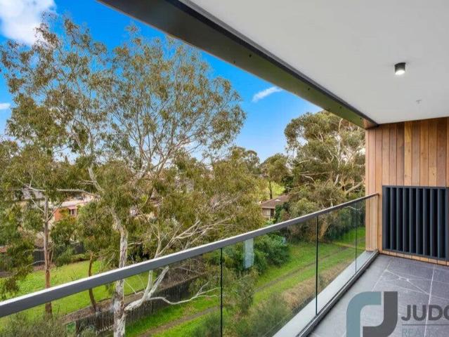 Room for rent in Camerons Creek, Victoria