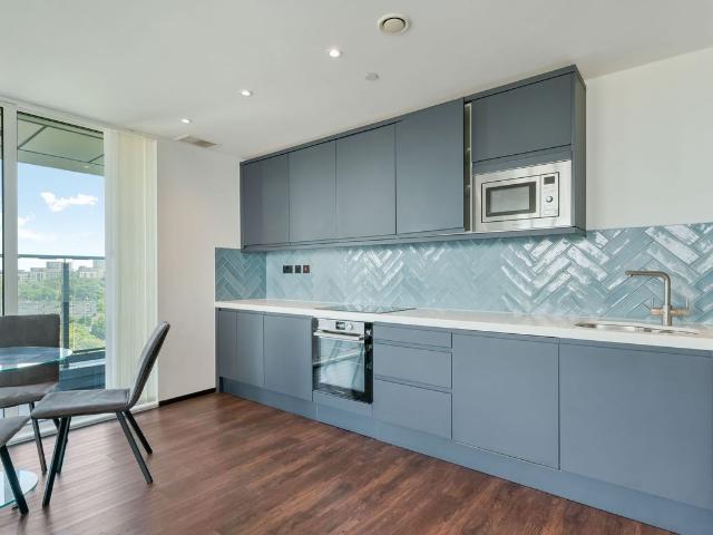 Apartment for rent in Brentham Garden Suburb, Greater London