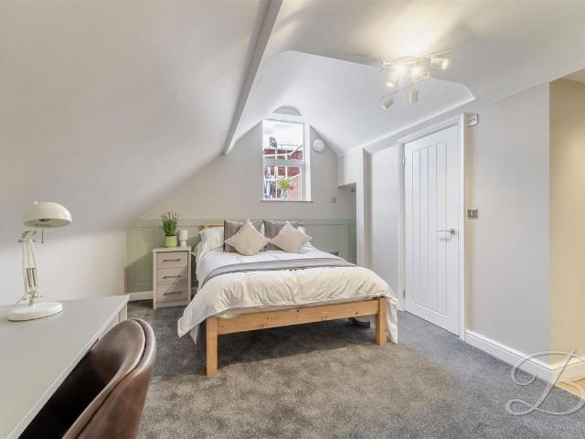 Room for rent in Potters Corner, East Midlands