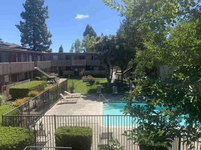 Apartment for rent in Campbell, California