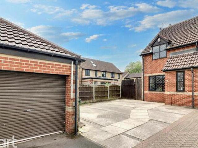 House for sale in Barnby Dun with Kirk Sandall, Kirk Sandall
