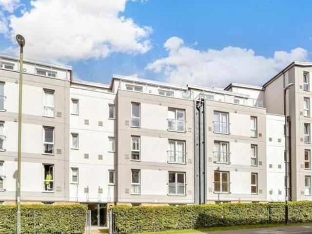 House for sale in Surrey
