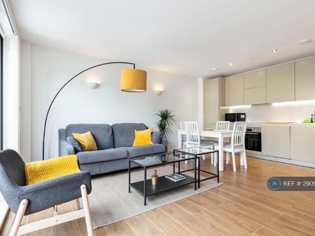 Apartment for rent in Greater London