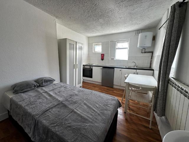 Apartment for rent in South Tottenham, Greater London