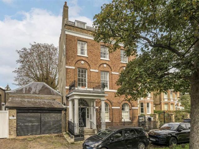 Apartment for rent in Greater London